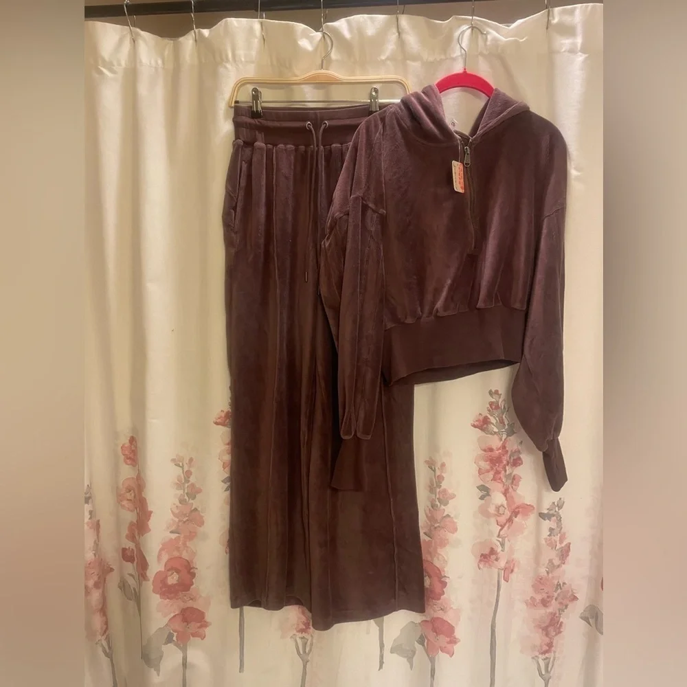 Free People Let's Volley Velour Set Small Color: Cocoa NWT